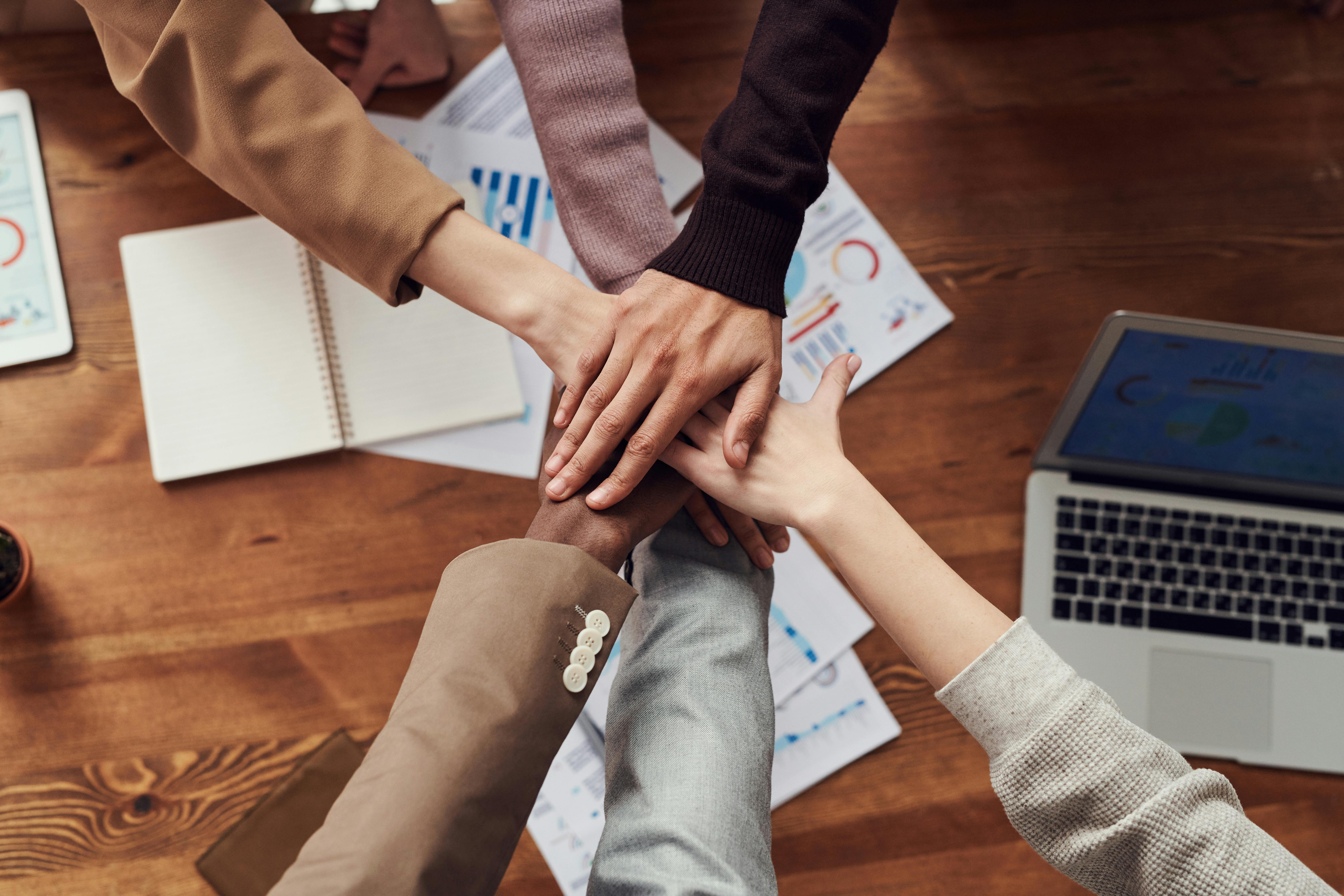 sellSpark Team